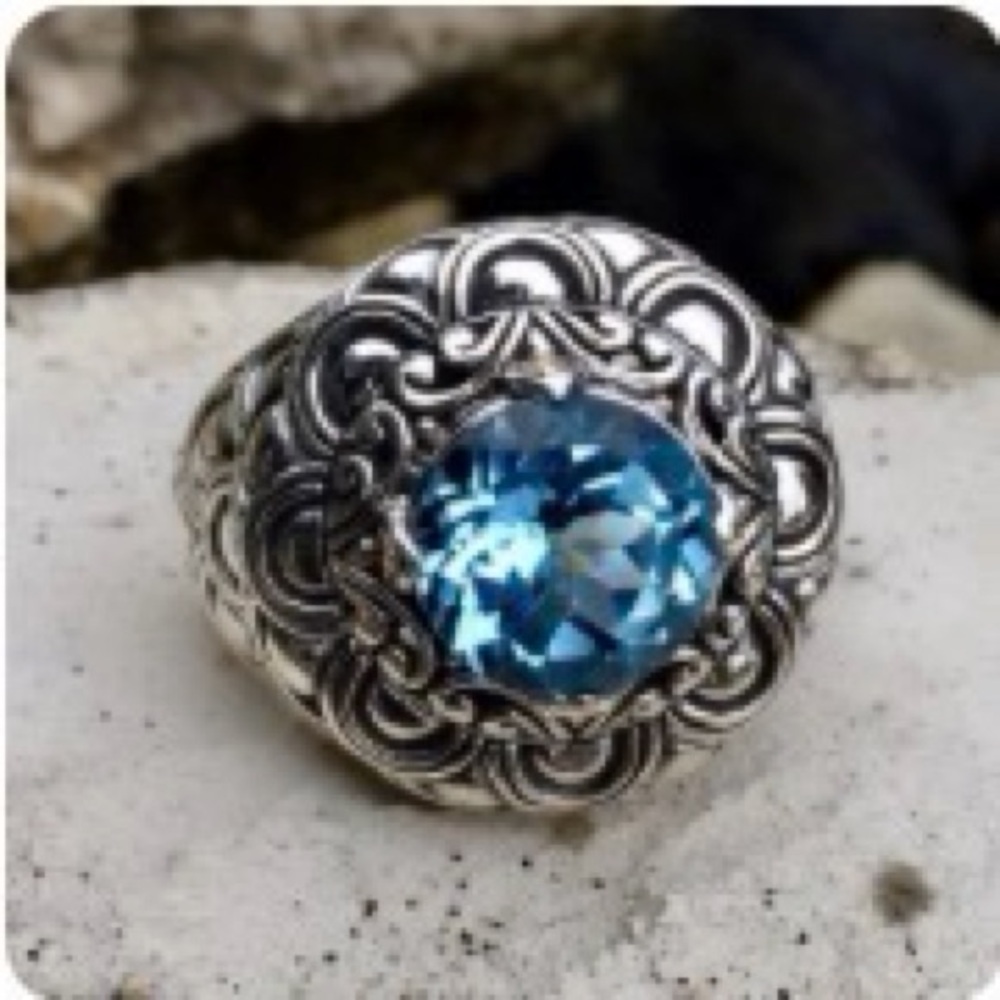 Amazing Robert Manse 92518k Swiss Blue Topaz Ring